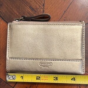 Coach Metallic Gold Leather Zip card/coin purse